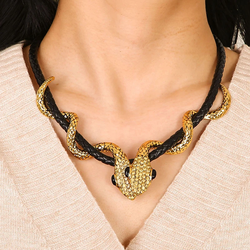 

Gothic Women Girl Choker Necklace Jewelry Leather Chain Two Snakes Twisted Rhinestone Inlaid Neckaces Party Accessories Gift