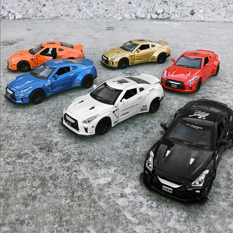 1:32 Nissan Skyline Ares GTR R35 Diecast Toy Car Model JDM Miniature Scale Alloy Metal Simulation Vehicles for Children Gift