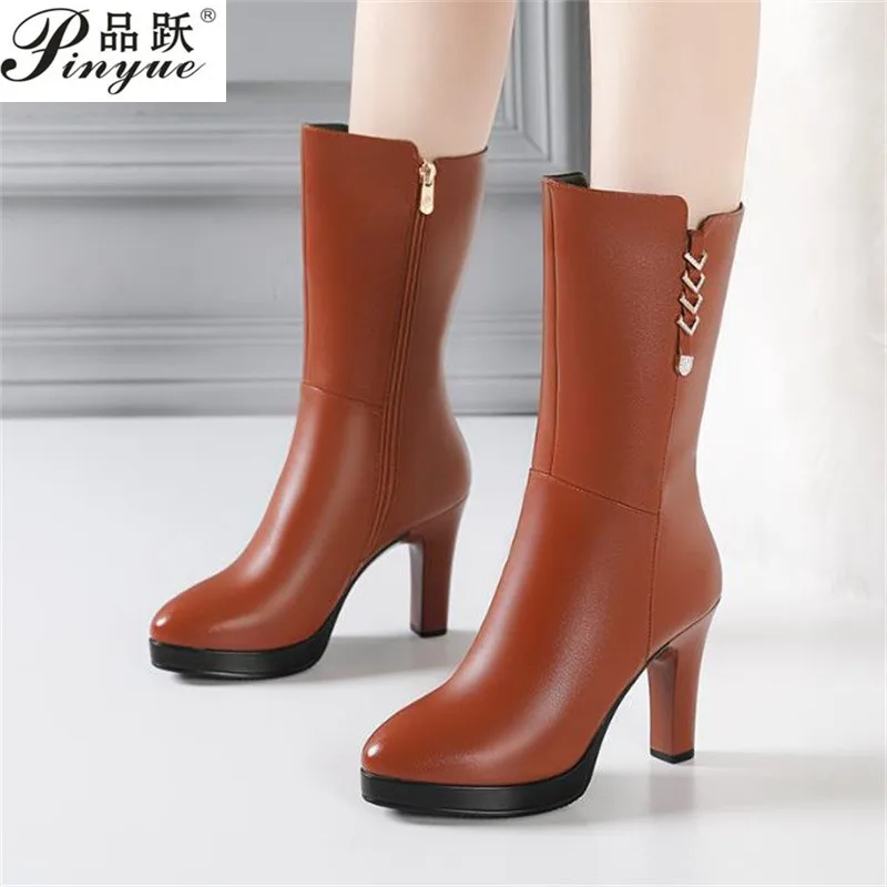 9.5cm Fashion Comfortable Mid Calf Soft Leather Boots Women Shoes Winter Block Heels Boots Warm Fur Plush Botas for Mom 34 41