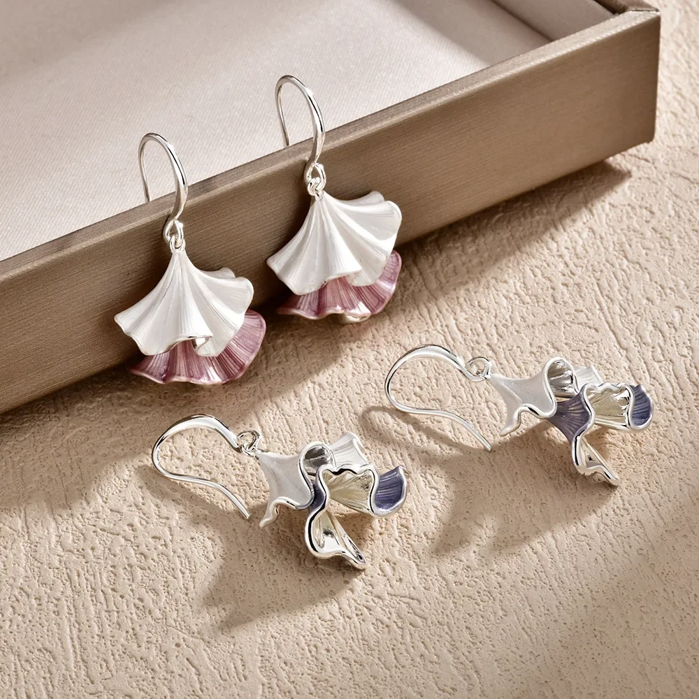 Spring and summer new painted ginkgo biloba earrings high sense fashion sweet temperament earrings elegant super fairy earrings