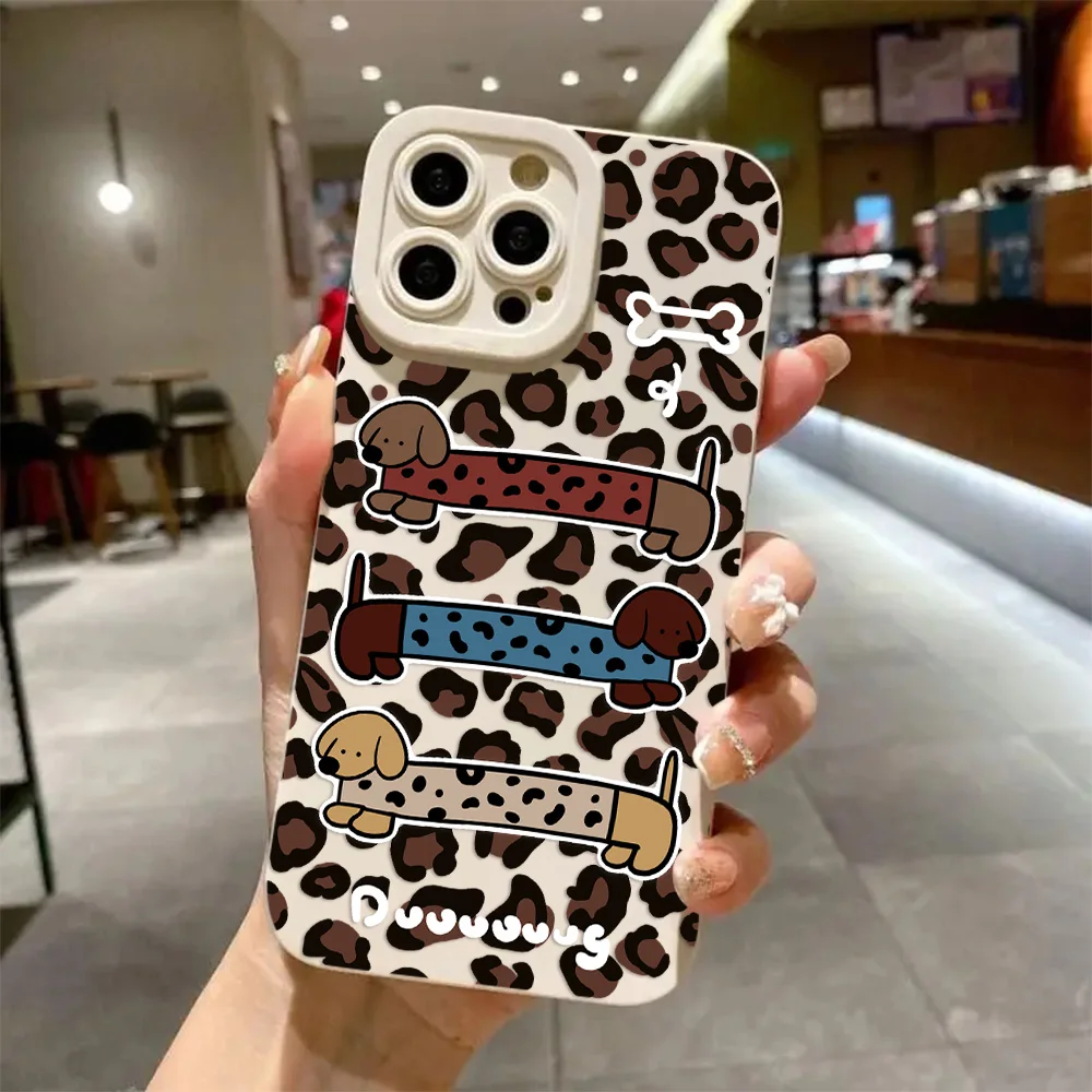 ヒョウ柄ダックスフント子犬電話ケース Iphone 16e 16 15 14 13 12 11 ミニプロマックス X XR XSMax 8 7 6 6S プラスソフトバックカバー
