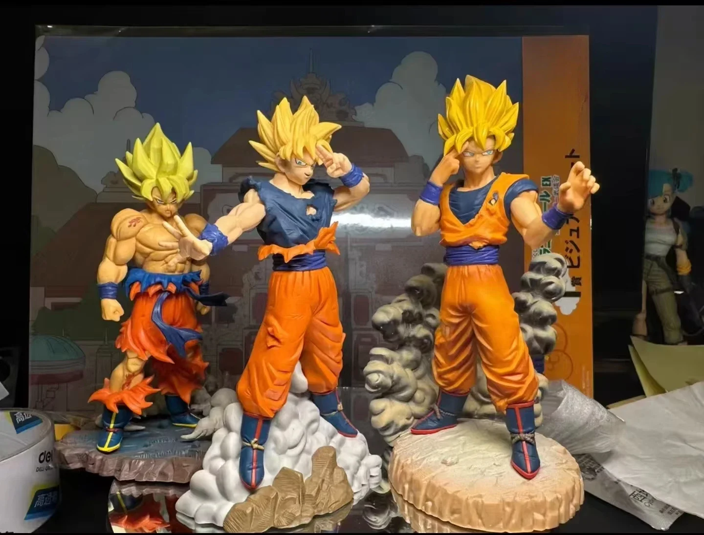 

14cm Dragon Ball Anime Characters Teleport. Wave. Super Saiyan Sun Wukong PVC Action Figure Figurine Model Collection Ornaments