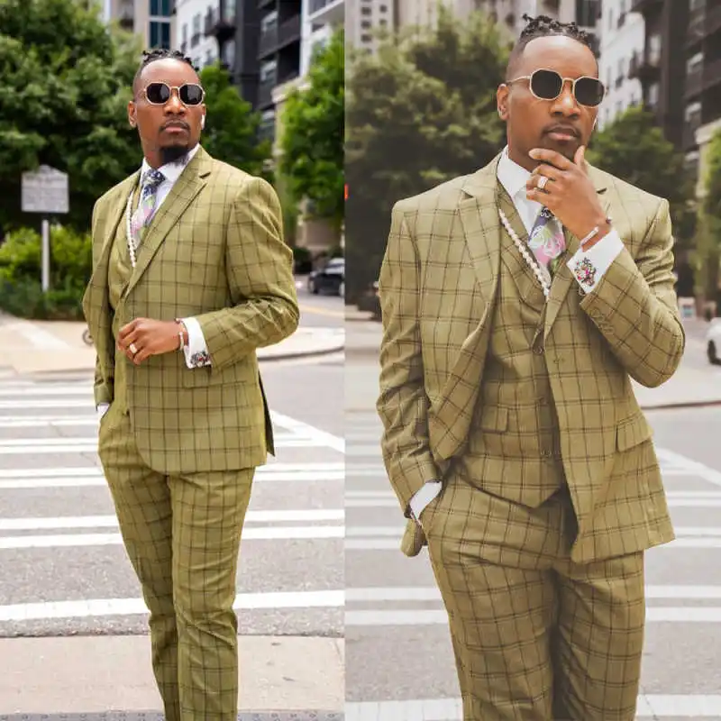 

Classic Grid Men Suits Slim Fit 3 Pieces Jacket Pants Vest Notch Lapel Special Occasion Business Customized trajes de hombre