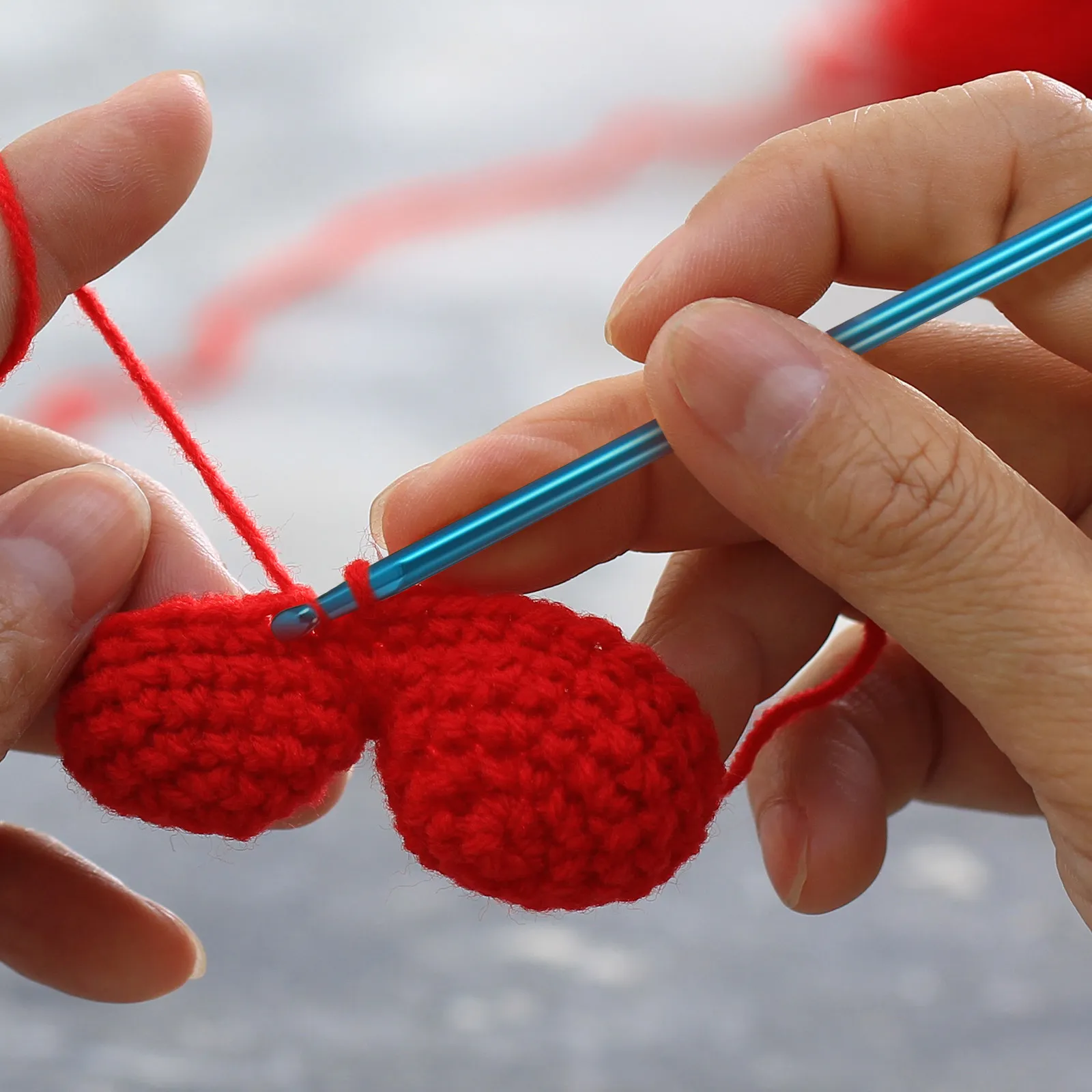 

1Set Knitting Crochet Needle Ergonomic Crochet Hooks Set for Beginners and Professionals Sweaters Scarves Hats Knitting