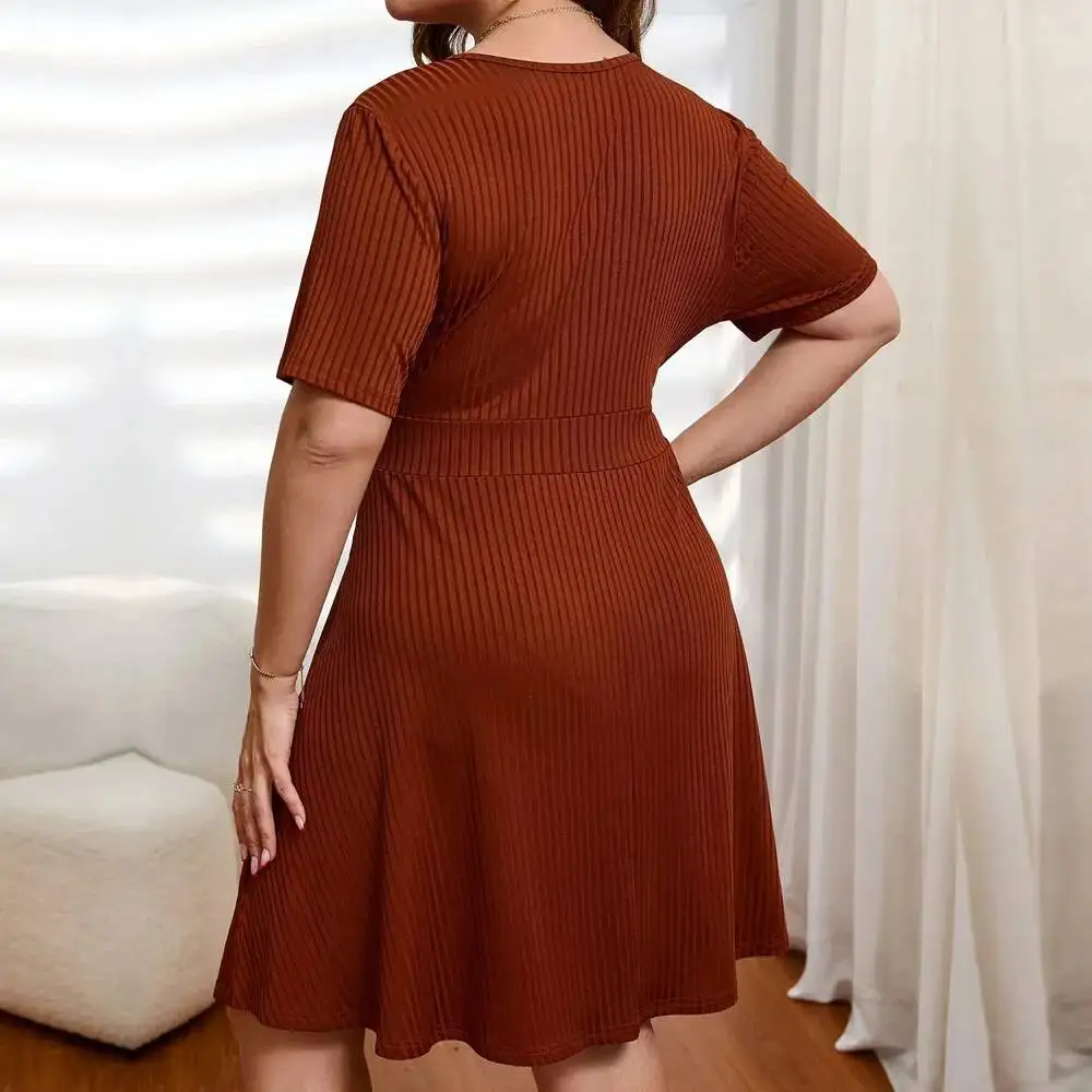 

Size Women's 2025 Large New Deep v Waist Cinched Short Sleeved Casual Solid Color Knitted Dress Summer Elegantes Casual Y2k