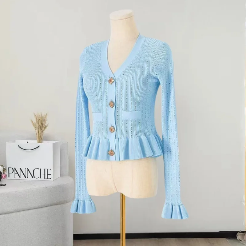 

Exquisite Heavyweight Knitted Hollow out Design Svel V-Ne ort Cardigan Polyester Fiber Long Sve Women's Knitted Top