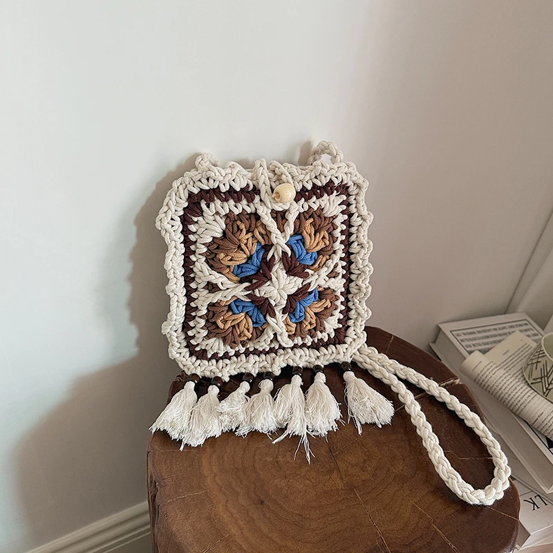 

Вязаная крючком сумка в стиле ретро с квадратными узорами, ручной работы, с кисточками, богемная плетеная сумка через плечо для летнего образа