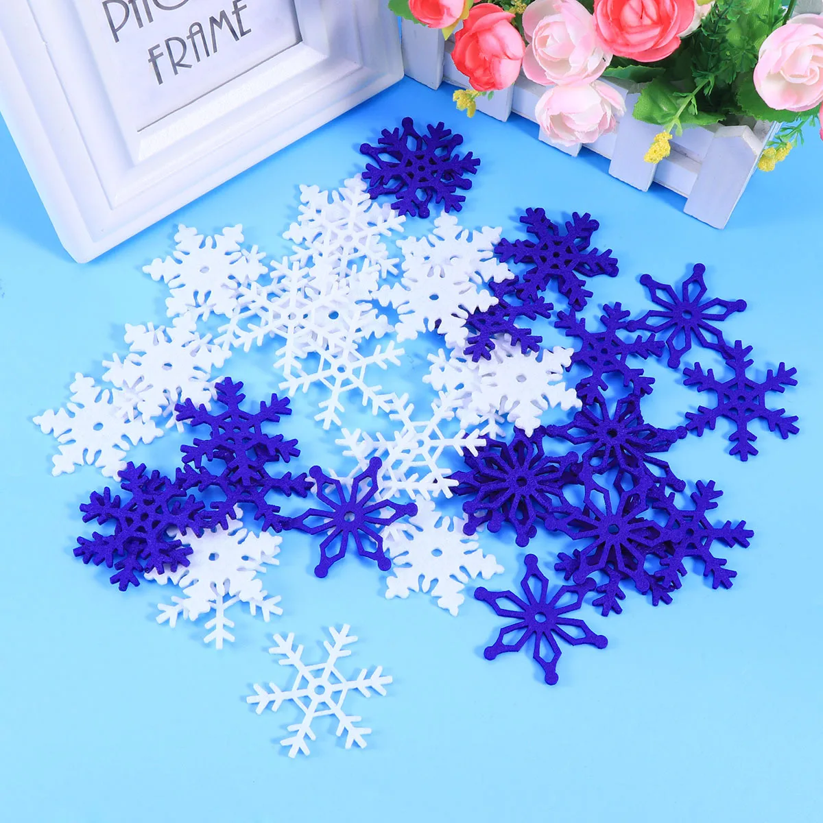 

40Pcs Felt Christmas Snowflakes Xmas Hanging Ornaments Christmas Tree Pendant Kids Gift Party Decorations Xmas Snowflake