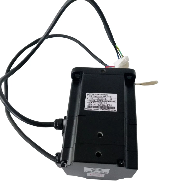 New Yaskawa SGMPH-04A1A-YR61 Servo Motor In Stock Fast Shipping