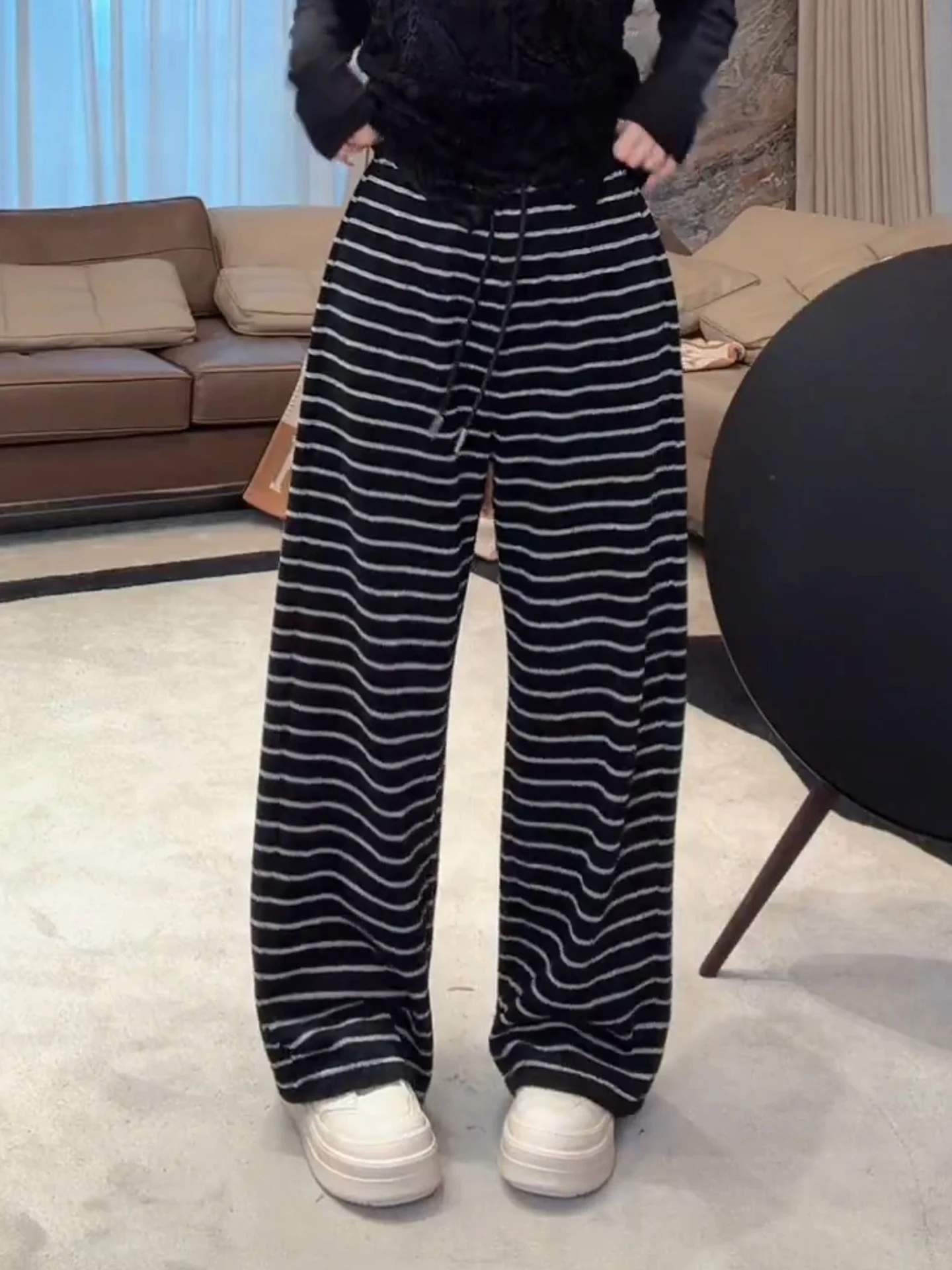 

Lao Yang's Personal ME Thousand Layer Straight Leg Pants (Fce Lined) High Waist Warm Slimming Casual Trousers for Women