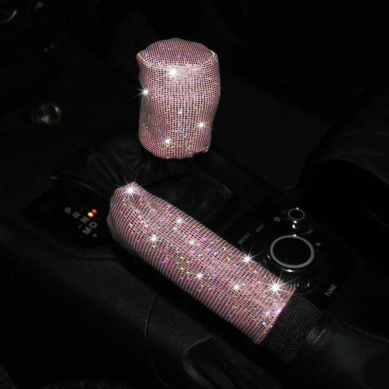 Juste de volant de voiture Bling Bling Diamond bal inestones, accessoires intérieurs automatiques, étui pour femme, style de voiture, quatre