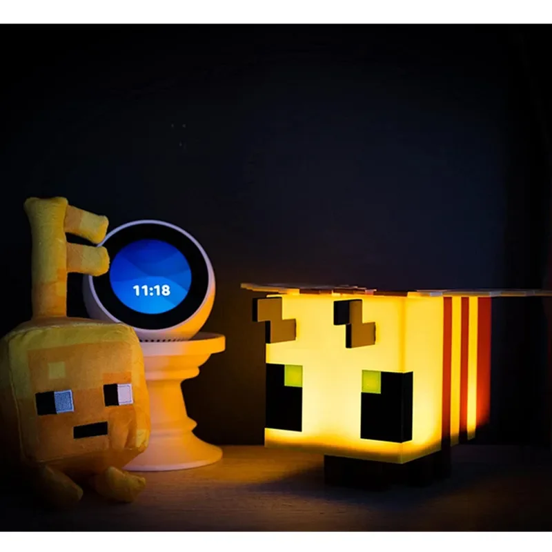 My World LED Toy Creative Bee Night Light MC Model Room, ambiente para el hogar, lámpara de mesa luminosa, regalo para niños