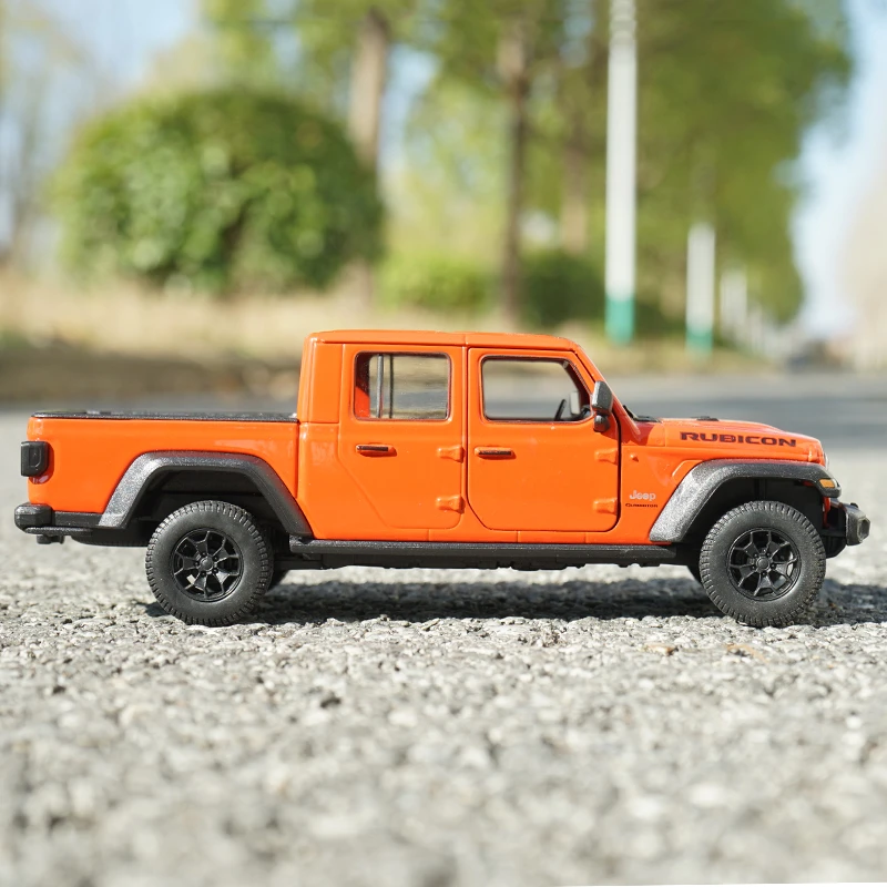 WELLY 1:27 Jeep Wrangler Rubicon Gladiator Pickup in lega modello di auto diecast veicoli fuoristrada in metallo modello di auto giocattoli per