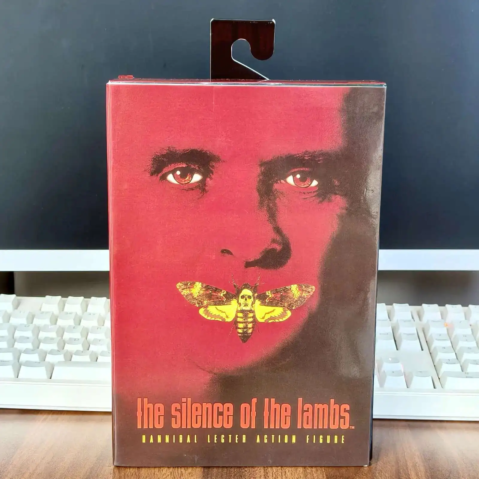 NECA جديد صمت الحملان هانيبال ليكتر جايل كسر عمل نموذج لجسم لعبة لطيف دمية مشتركة المنقولة هدية الكريسماس