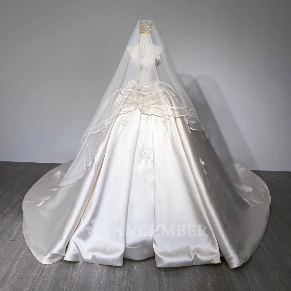 Customized Strapless Modern Minimalist Wedding Dress With Sleeveless Limited Time Satin Ball Gown Vestido De Noiva