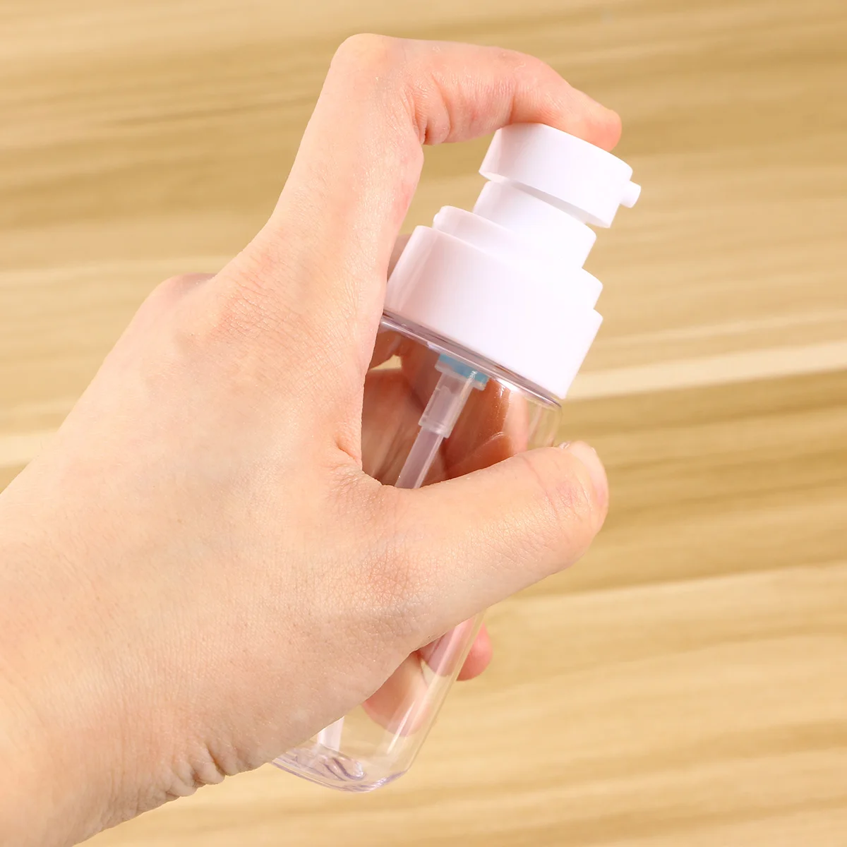 

3Pcs 250Ml Lotion Dispenser Bottle PP and Petg Material Smooth Surface Easy Refill Press Pump for Liquid Soap Shampoo Body Wash