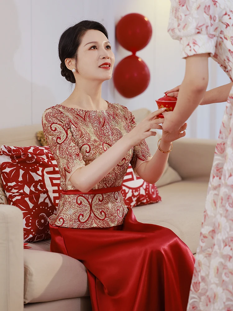 

Elegant Midlife Mother of the Bride Wedding Dress High End Evening Gown Fashionable Young And Stylish Korean Style Long Skirt