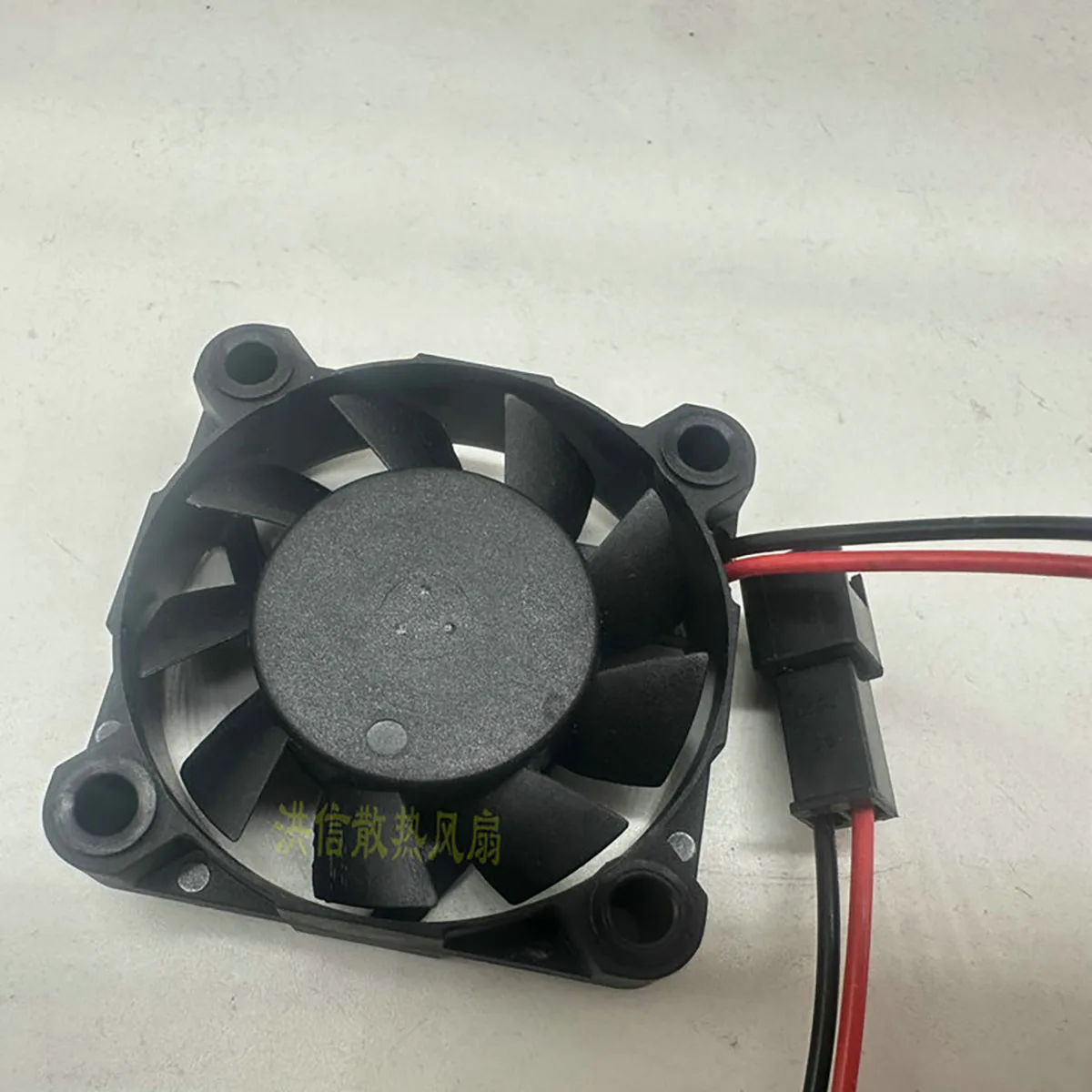 

MGA4024YB-A10 4см40*40*10 24V0.10A двухпроводной вентилятор охлаждения преобразователя