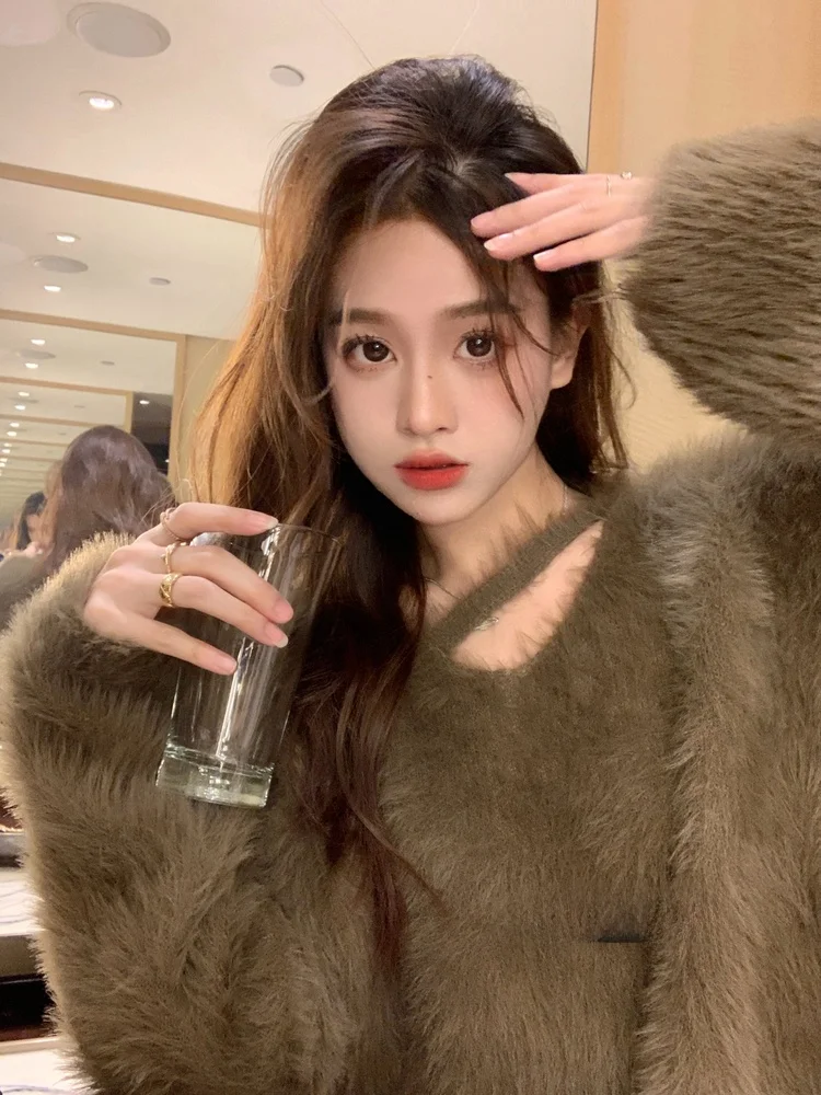 

Новинка 2023 года, корейский дизайн, сенсационный норковый вязаный свитер, женский мягкий свободный топ с v-образным вырезом, длинный све, круглый Ne Pur...