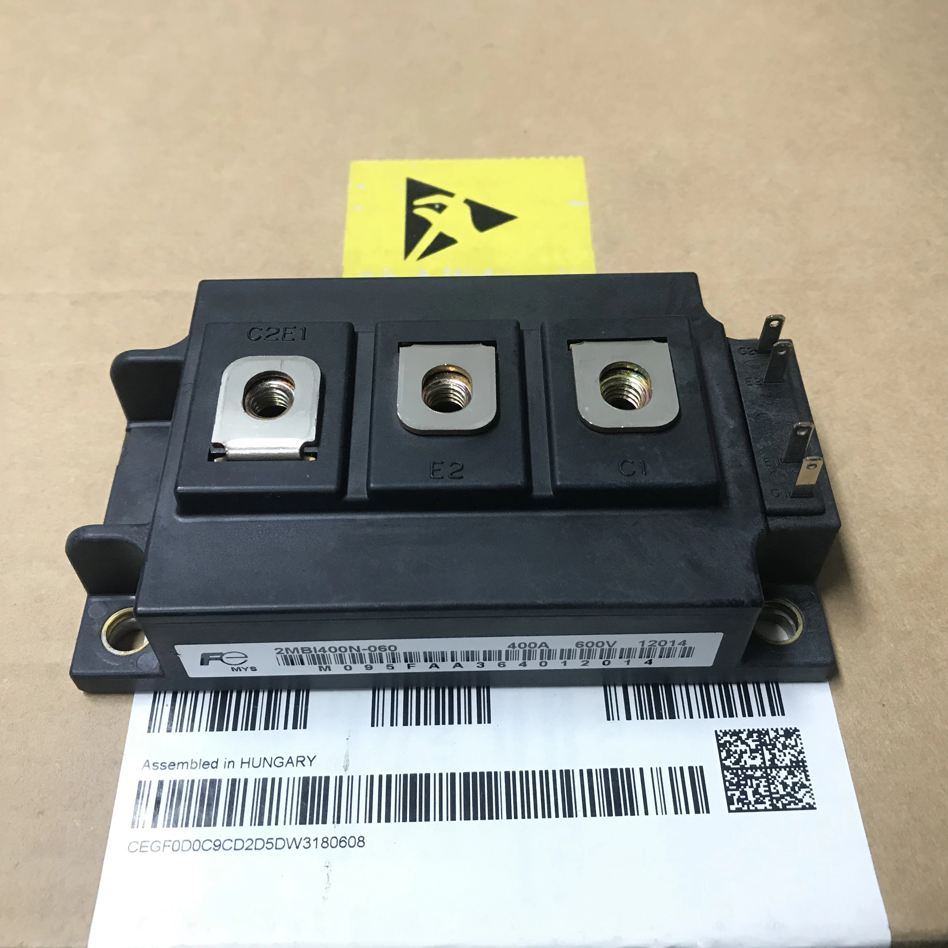 

2MBI400N-060 МОДУЛЬ IGBT В НАЛИЧИИ