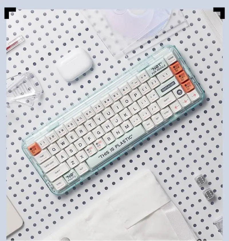 K68 Transparent Mechanical Keyboard Wireless Bluetooth USB Three-Mode Keyboard Indoor Office Quiet Hot-Swapable RGB Lights