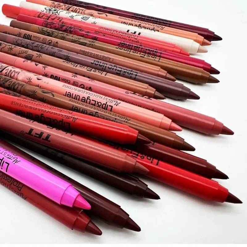 20 لون ماتي الشفاه بطانة مخطط قلم أحمر الشفاه طويلة الأمد مقاوم للماء قلم تينت الشفاه ماكياج الشفاه الكنتوري القلم امرأة مستحضرات التجميل