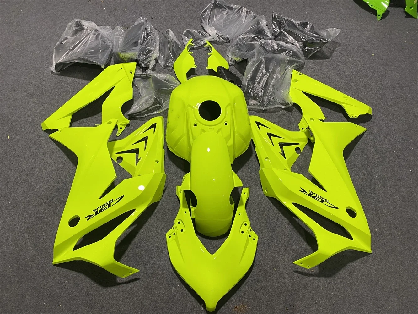 

a/CBR650R Full Fairings Injection Bodywork Kits Cowl Panel Cover For CBR 650R 2019-2020-2021 - 2023 ABS Plastic Motorcycle