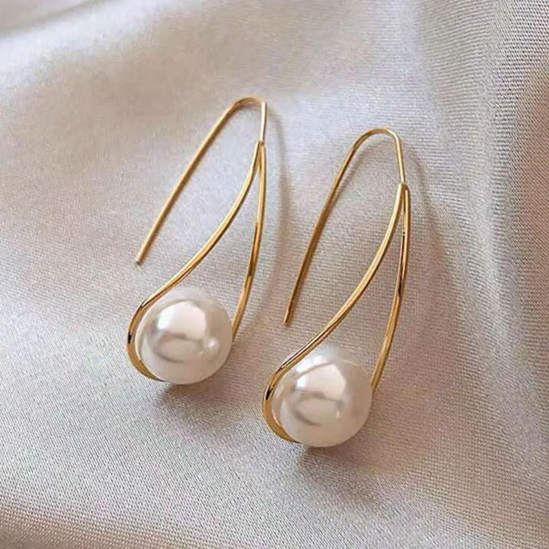Vintage Elegance Long Artificial Pearl Earrings for Women Unique Design Fashion Accessories Personalization Charm Jewerly Gift
