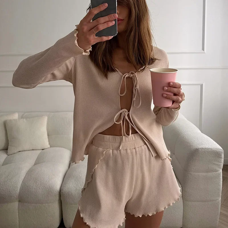 

2024 Summer Sexy Cardigan Lace-up Knitted Long-sleeved Shorts Women's Home Wear Soft and Breathable Pajamas Set