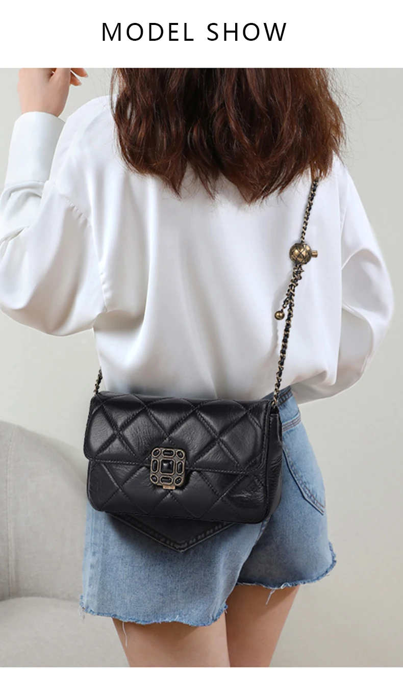 Aidrani Tasche für Damen aus echtem Leder, Sommer-Schultertasche mit Kette, neue kleine Tasche mit goldenem Ball, Diamantketten-Umhängetasche. – Detail 1