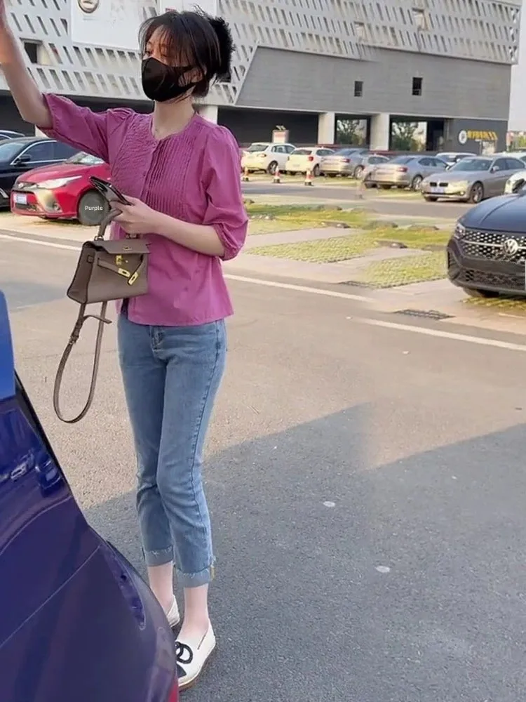 

Модный летний антивозрастной комплект: женская футболка с круглым вырезом и коротким рукавом, универсальные джинсы, комплект из двух предметов (девять частей), стильный.