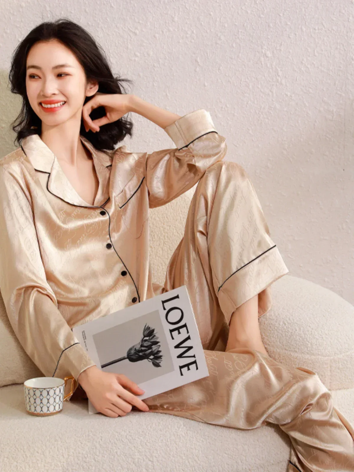 Spring and autumn silk pajamas high-end temperament men and women couple style long-sleeved trousers home clothes suit