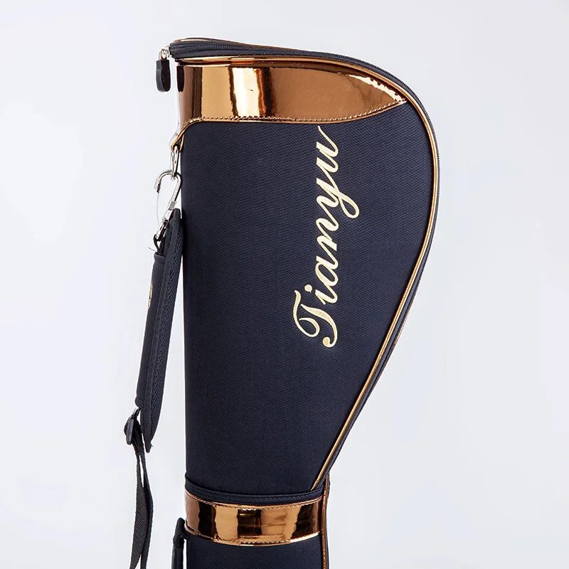 Portable Golf Bag for Men and Women, Club Bags, Can Hold 6-7