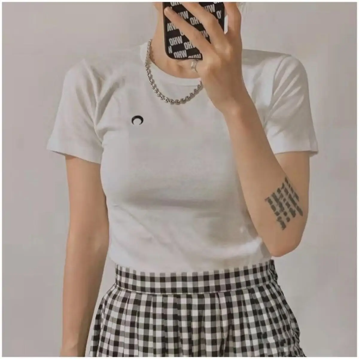 

Women's T-Shirt Short Sleeve Solid Color Slim Fit Embroidery Moon Round Neck Elastic Casual Korean Fashion Classic Simple Top