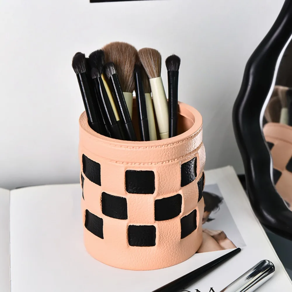 

Imitation Leather Chessboard Pen Holder Large Capacity Multifunctional Desktop Storage Box PVC Creative Stationery Storage