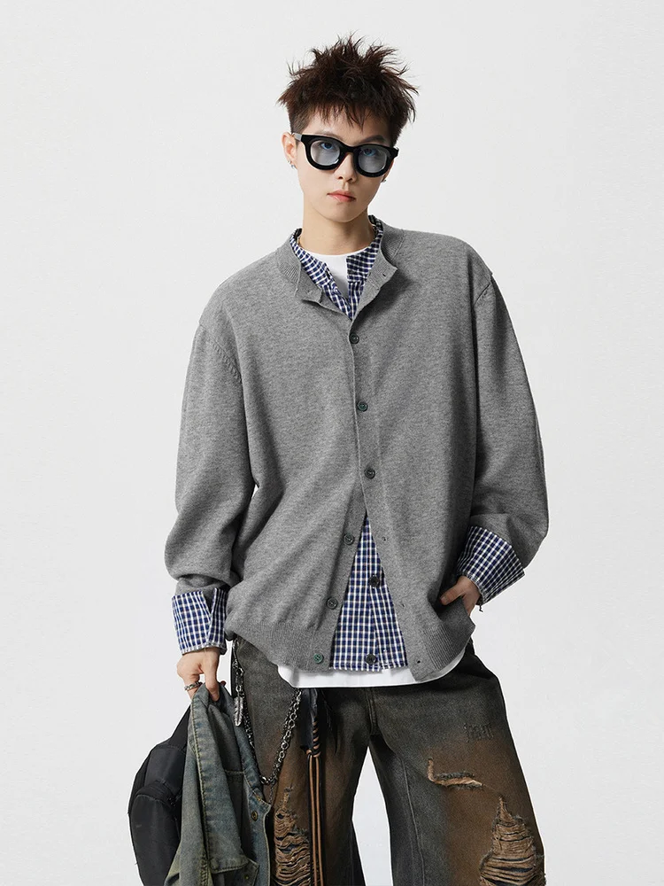 

American Sle Loose Plaid And Striped Fake Two-Piece Knitwear for Men Casual Comfortable Autumn Outerwear with Button Closure
