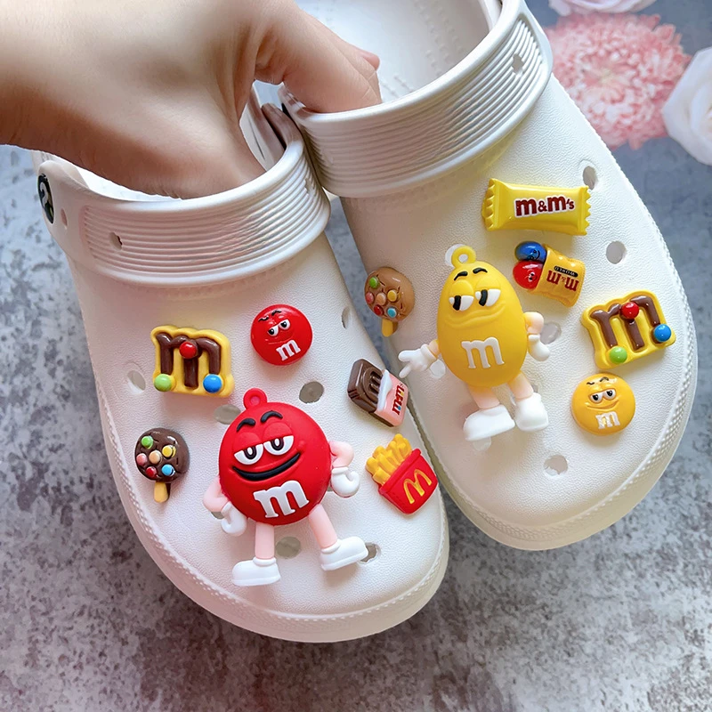 Whole Set Hot Sale DIY Hole Shoes Charms for Cute Cartoon Handmade Charms Designer Quality Garden Shoe Decoration Girl Gift