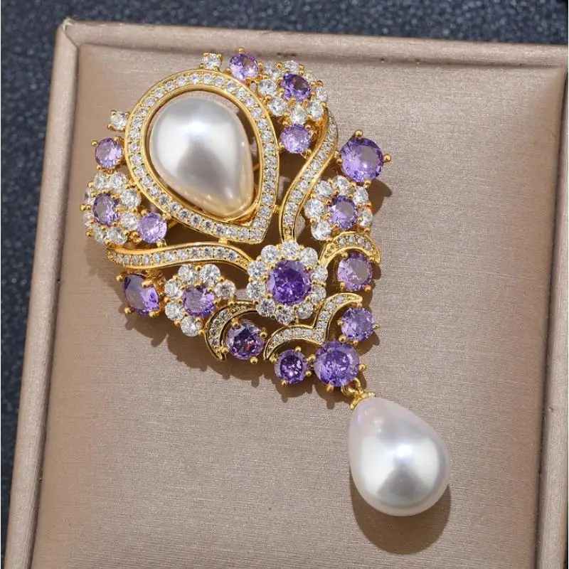 ●Fashionable Violet Pearl Pendant Luxurious Rhinestone Inlaid Brooch Charming Jewelry Accessories For Banquet Dresses Gifts
