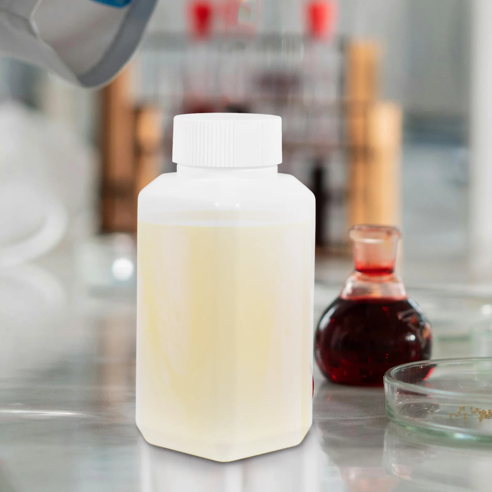 

12pcs Sample Bottles Empty Reagent Containers 100Ml Refillable Leakproof Cap Sturdy Small Liquid Bottles For Chemical Labs