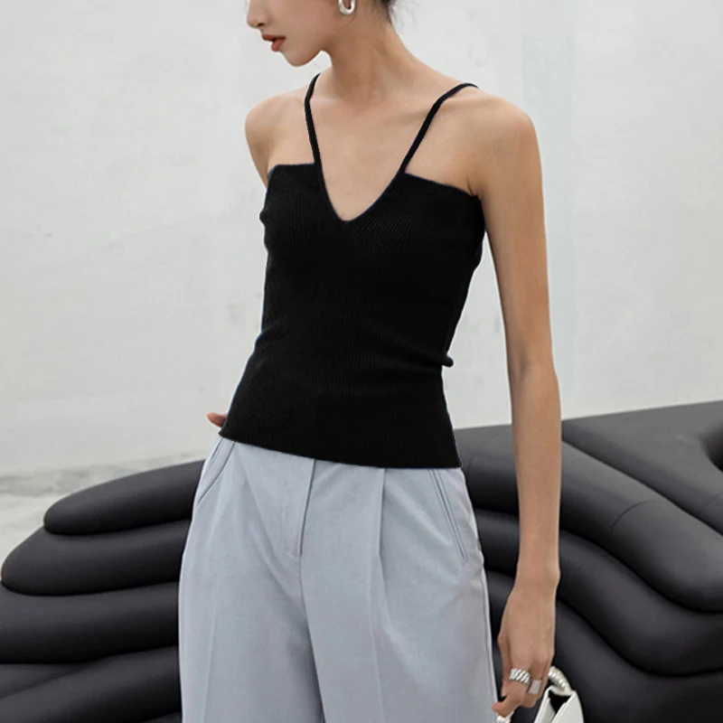 Summer Sexy Slim-Fit Women's Top New Arrival Summer Sleeveless Tank Tops Reversible V-Neck Knit Strapless Camisole Woman Clothes