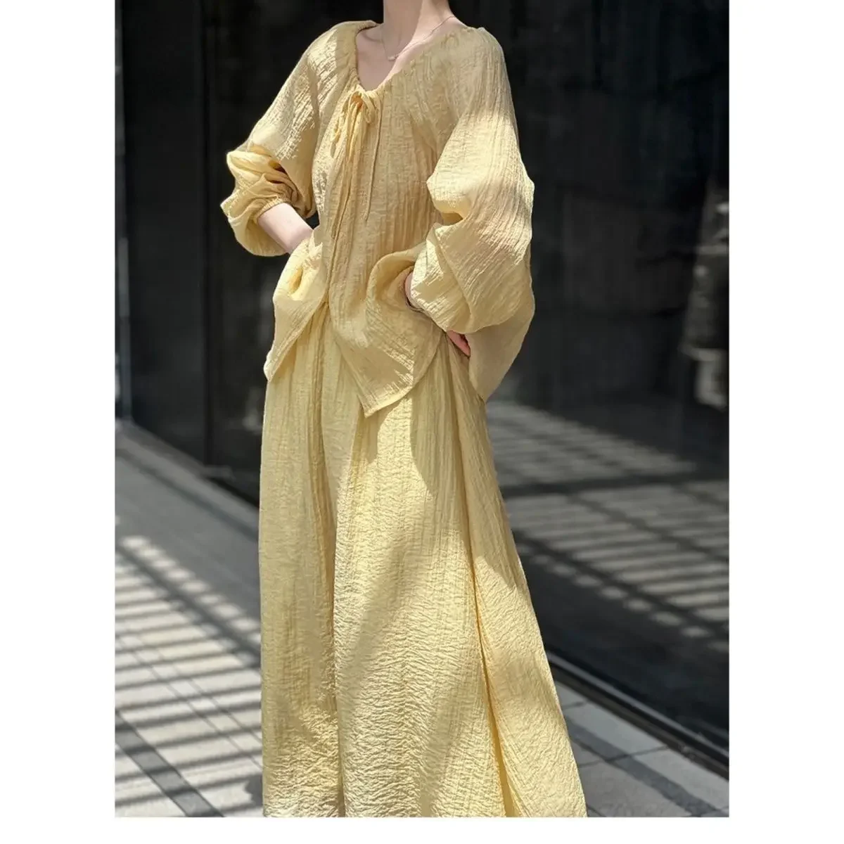 Oversized Temperament Simplicity Two-piece Suit Spring 2025 New Lacing Drawstring Pleated Skirt Blouse Fake Two Pieces Women's