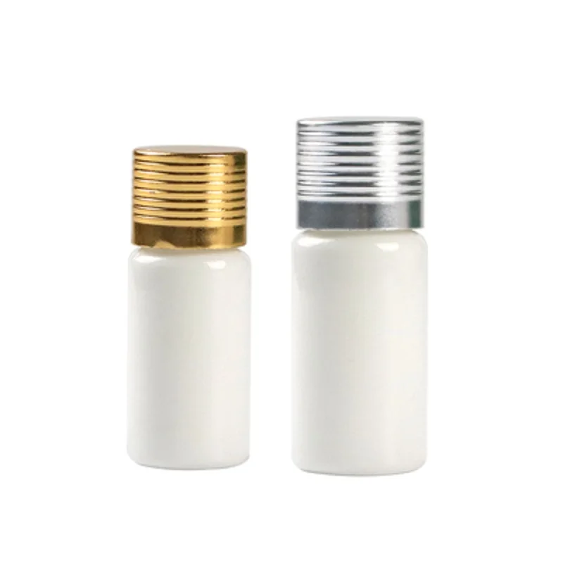 

50Pcs Plastic Bottle Empty Shiny White 10ML 20ML 30ML 50ML Gold Silver Aluminum Lid Refillable Cosmetic Packaging Toner Bottles