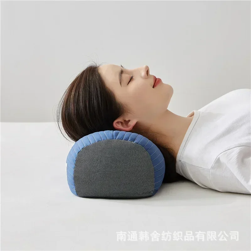 Cotton sand washed three-dimensional neck pillow with buckwheat husk pillow core pillow