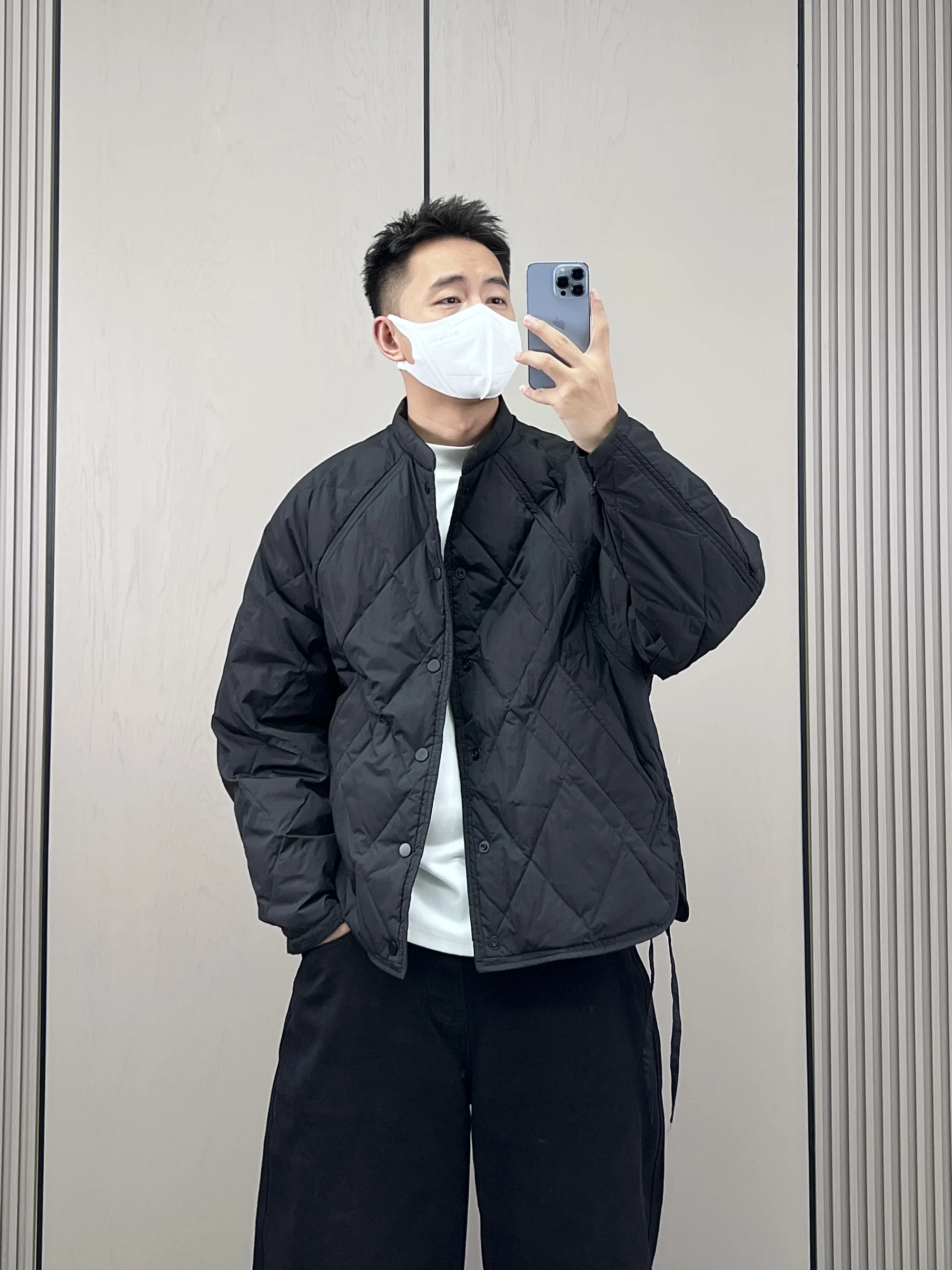 

High Quali Men's Casual Loose Fit Lightweight Diamond Patterned down Jaet Warm Outerwear for Winter Two-Way Wear