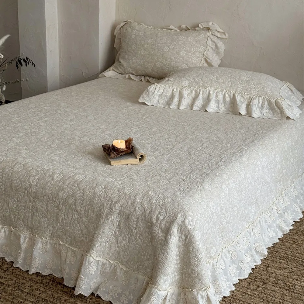 French Vintage Style Lace Trim Quilted Bedspread Set | Jacquard Coverlet for Queen Bed | 3Pcs Soft Cotton Linen Bedding Cover