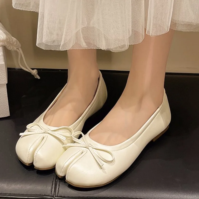 2025 Japanese Style Tabi Ninja Shoes Women Retro Suede Flats Split Hoof Toe Boat Shoes Femme Mary Jeans Mocasines Ballerina Shoe image 6