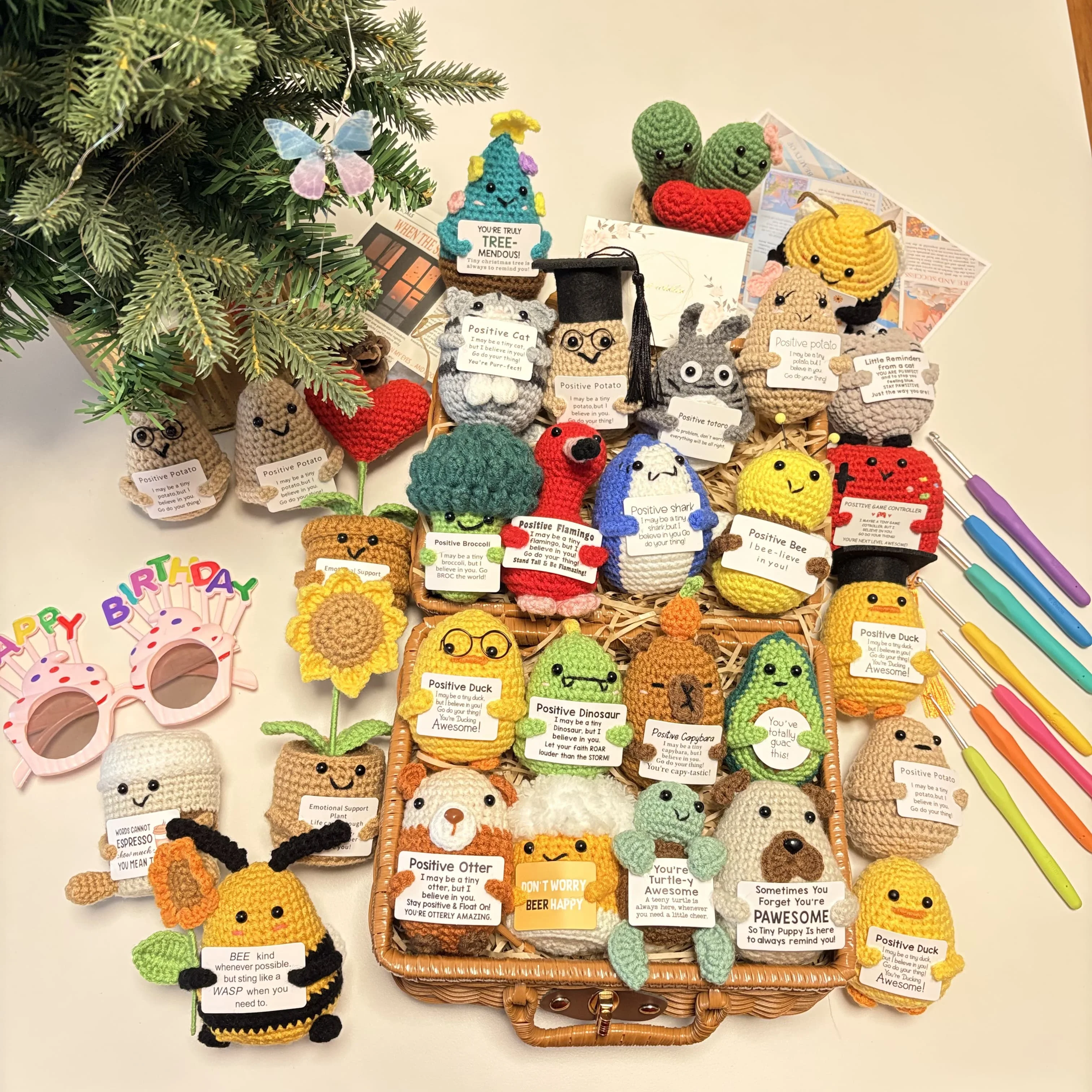 Cute Handmade Pocket Hug Crochet Doll Positive Energy Plush Potato Bee Duck Funny Home Desktop Decor Christmas Party Small Gift