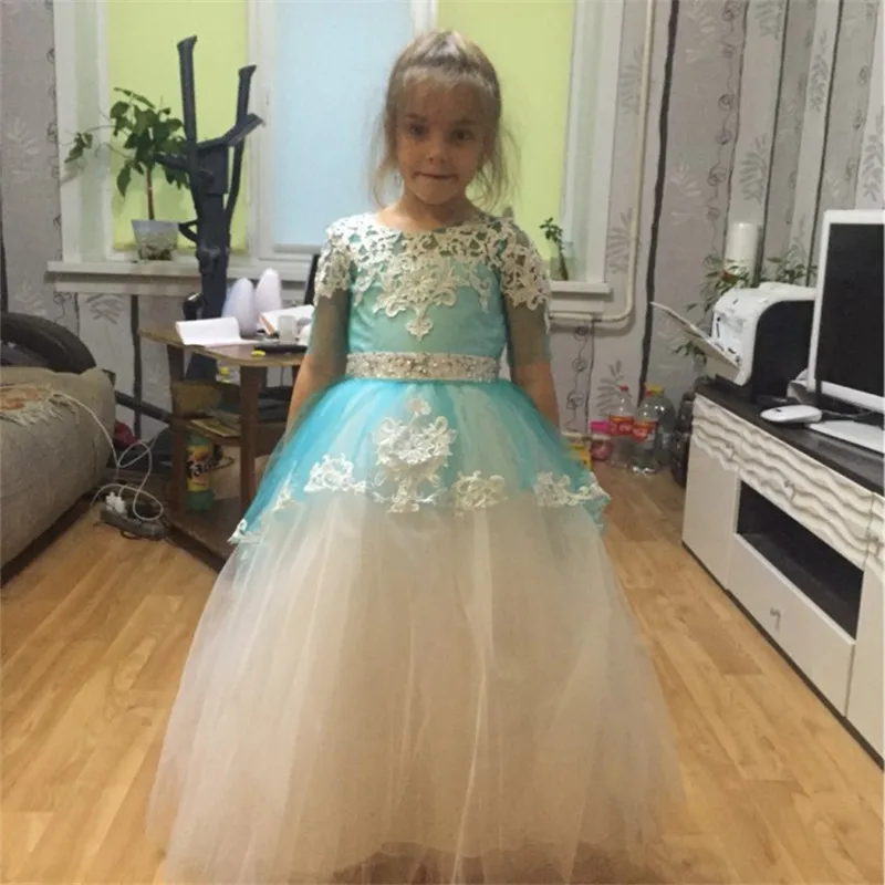 

Flower Girl Dresses For Wedding Full Sleeves Lace Appliques Princess First Communion Dress Toddlers Long Birthday Party Gow