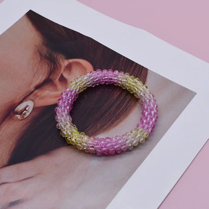 التدرج اللون العصرية حبة سوار مطاطا اليدوية ستراند أساور للنساء هدية جديدة الشعر التبعي الزجاج الخرز سوار