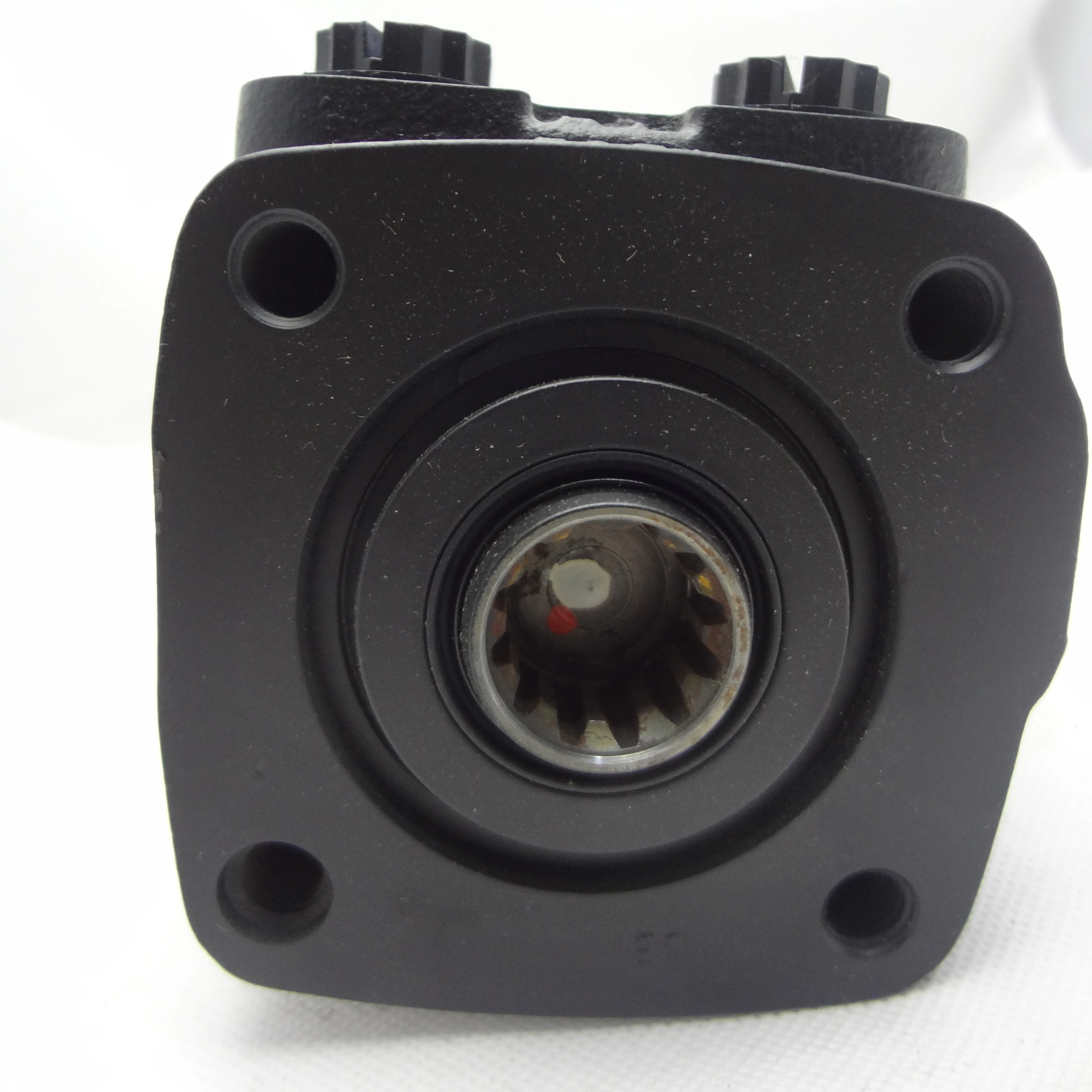 Hydraulic motor steering valve 15252436 TEREX tr45 orbitrol valve guide 15011925 control valve